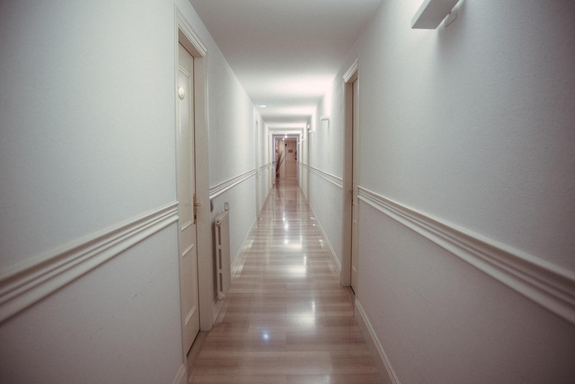 Hotel Robert La Pobla de Claramunt Ngoại thất bức ảnh