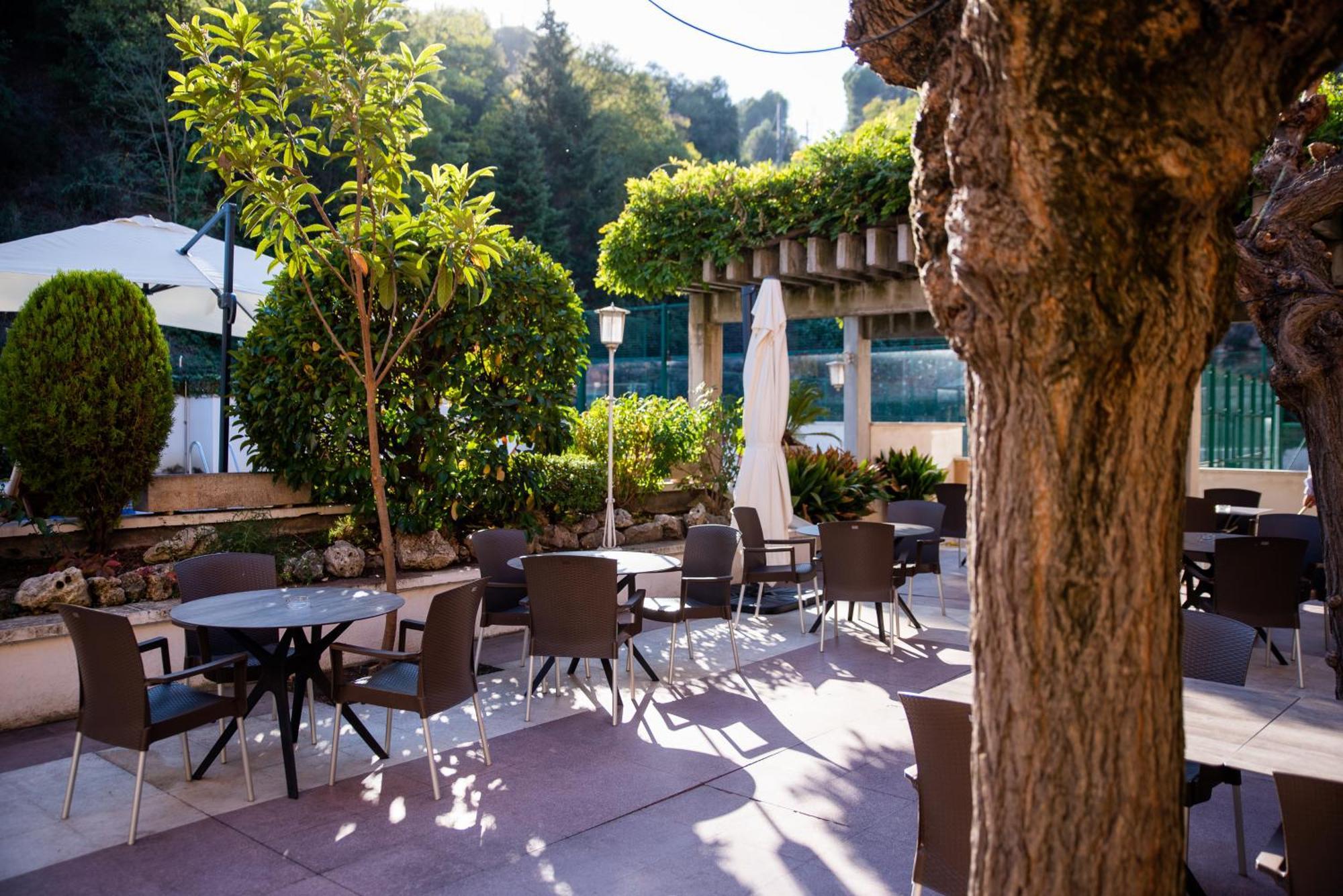 Hotel Robert La Pobla de Claramunt Ngoại thất bức ảnh