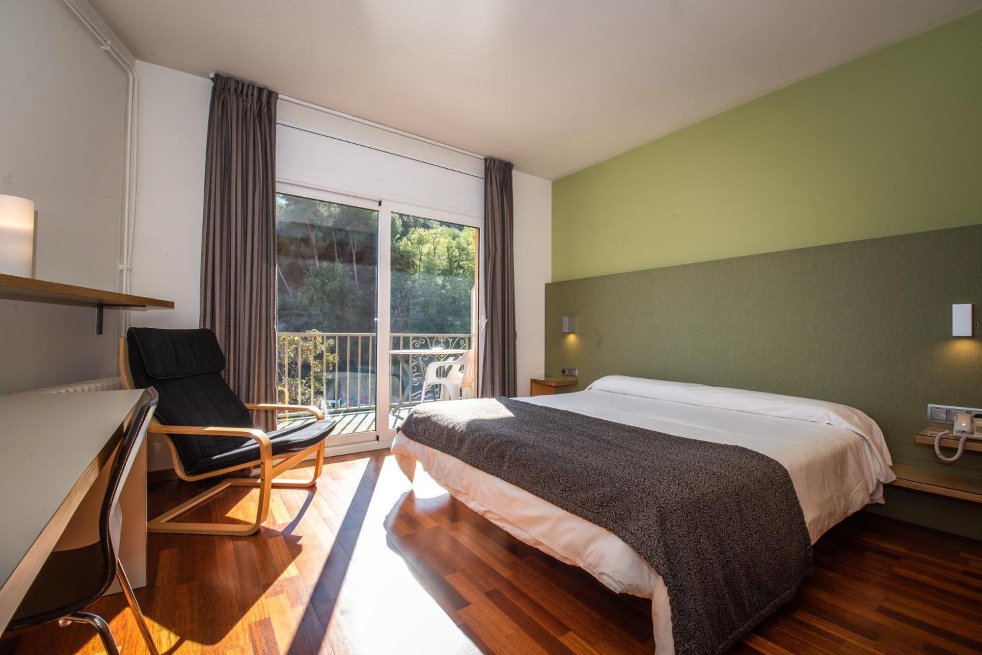 Hotel Robert La Pobla de Claramunt Ngoại thất bức ảnh